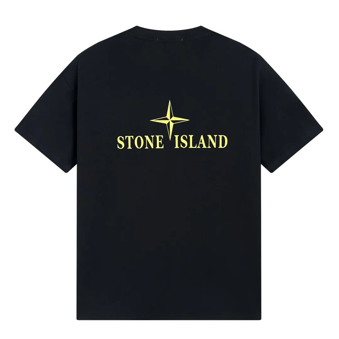 W622#P110 [Stone lsland/Stone Island summer new short-sleeved T-shirt with small compass print on the chest] ⚠️[Original creation with high control of details] - Made of 260 grams of combed cotton with 32-count double yarn, soft and comfortable to the touch, sweat-absorbent and breathable. - Simple, basic and versatile style, original quality, the first choice for couples. - Made in a large factory, four needles and five threads on the shoulder, neat alignment, high quality workmanship. - Same style for men and women, very versatile One piece by hand, the details are clearly visible. Color: Black White Size: M L